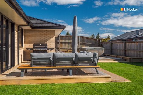 Photo of property in 83 Grandvista Drive, Green Island, Dunedin, 9018