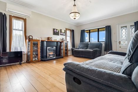 Photo of property in 44 Stirling Street, Te Aroha, 3320