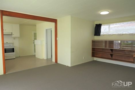 Photo of property in 49 Flanshaw Road, Te Atatu South, Auckland, 0610