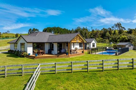 Photo of property in 265 Fletcher Road, Waimauku, 0881