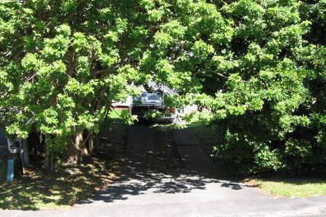 Photo of property in 34 Nor'east Drive, Northcross, Auckland, 0632