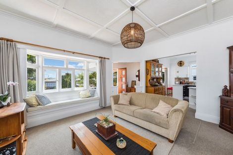 Photo of property in 12 Admiral Beatty Avenue, Mount Roskill, Auckland, 1041