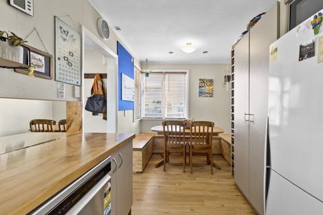 Photo of property in 12 Collins Crescent, Feilding, 4702