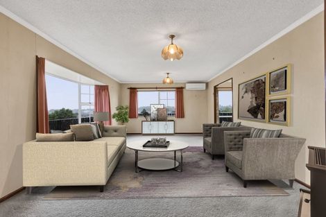 Photo of property in 34 Heta Road, Highlands Park, New Plymouth, 4312