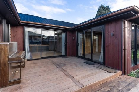 Photo of property in 67 Withells Road, Avonhead, Christchurch, 8042