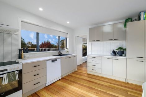 Photo of property in 170 Condell Avenue, Papanui, Christchurch, 8053