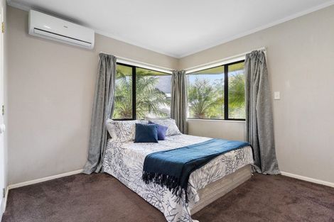 Photo of property in 8 Chiania Place, Somerville, Auckland, 2014