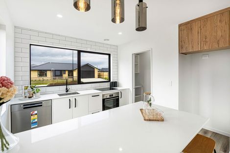 Photo of property in 35 Stackwood Avenue, Woodend, 7691