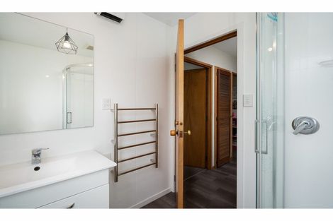 Photo of property in 12a Koromiko Street, Saint Martins, Christchurch, 8022