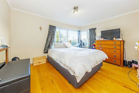 Photo of property in 147 Ennis Avenue, Pakuranga Heights, Auckland, 2010