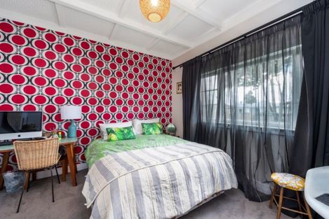 Photo of property in 70 Claude Street, Fairfield, Hamilton, 3214