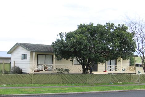 Photo of property in 19 Grange Avenue, Nawton, Hamilton, 3200