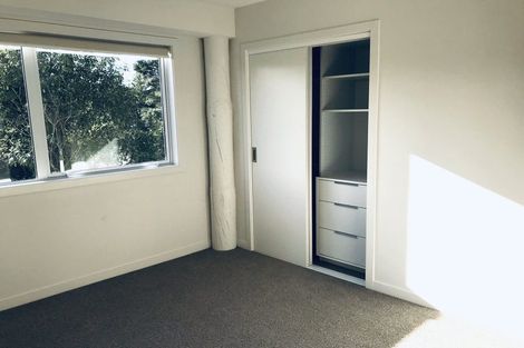 Photo of property in 3/6 Braemar Road, Rothesay Bay, Auckland, 0630