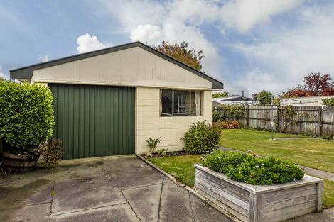 Photo of property in 108 Isleworth Road, Bishopdale, Christchurch, 8053