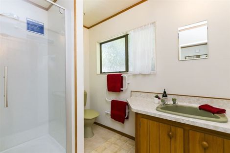 Photo of property in 76 Khandallah Road, Ngaio, Wellington, 6035