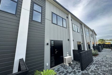 Photo of property in 5/66 Metcalfe Road, Ranui, Auckland, 0612