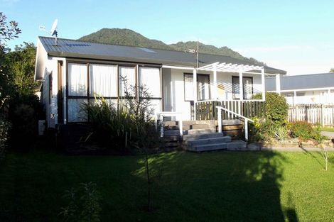 Photo of property in 32 Stirling Street, Te Aroha, 3320