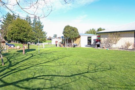 Photo of property in 75 Adelaide Road, Dannevirke, 4978