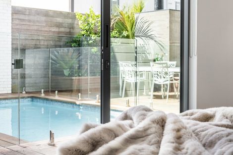 Photo of property in 18 Liquidambar Drive, Hobsonville, Auckland, 0616