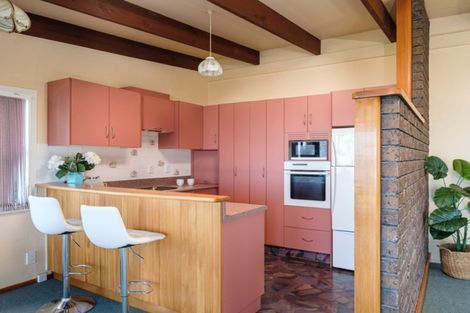 Photo of property in 15 Makorori Beach Road, Makorori, Gisborne, 4073