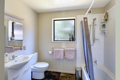 Photo of property in 49 Centennial Avenue, Helensburgh, Dunedin, 9010