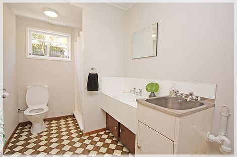Photo of property in 8 Stuart Street, Levin, 5510