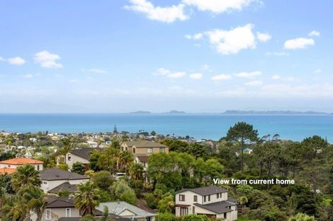 Photo of property in 495a East Coast Road, Murrays Bay, Auckland, 0630
