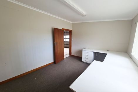 Photo of property in 49 Foster Road, Thornbury, Riverton, 9883