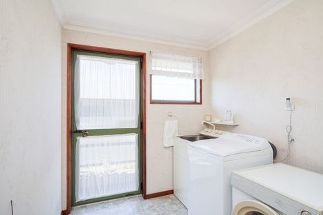 Photo of property in 124 Kildare Drive, Waikiwi, Invercargill, 9810