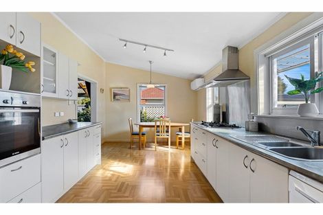 Photo of property in 12 Railway Terrace, Templeton, Christchurch, 8042