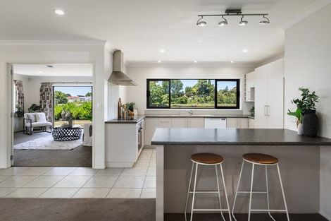 Photo of property in 17 Uretara Drive, Katikati, 3129