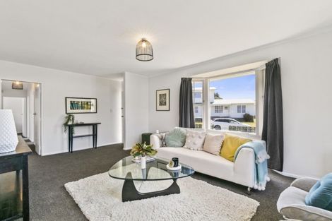 Photo of property in 21 Hamstead Street, Wainuiomata, Lower Hutt, 5014