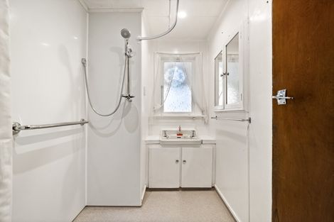 Photo of property in 63 Hocken Street, Kenmure, Dunedin, 9011