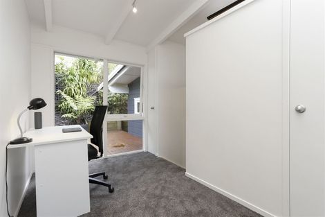 Photo of property in 1/10 Morton Avenue, Forrest Hill, Auckland, 0620