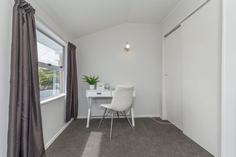 Photo of property in 80 Tararua Road, Levin, 5571