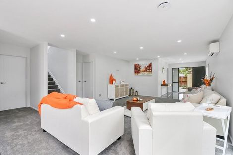 Photo of property in 3b Omana Road, Papatoetoe, Auckland, 2025