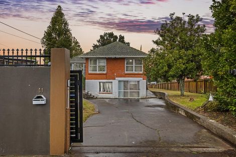 Photo of property in 41 Royal Road, Massey, Auckland, 0614