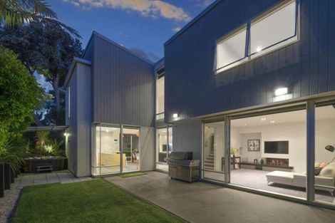 Photo of property in 6a Rewi Street, Torbay, Auckland, 0630