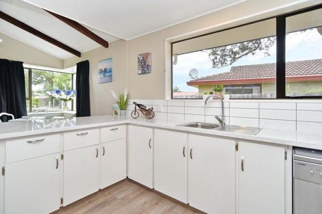 Photo of property in 24 Green Street, Rangiora, 7400