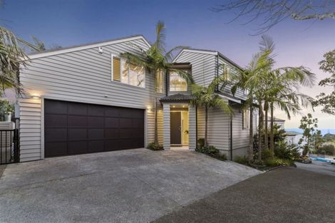 Photo of property in 1/56 Castor Bay Road, Castor Bay, Auckland, 0620