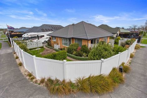 Photo of property in 1 Green Street, Rangiora, 7400