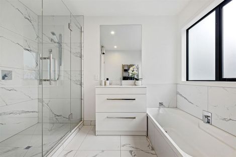 Photo of property in 55 Stapletons Road, Richmond, Christchurch, 8013