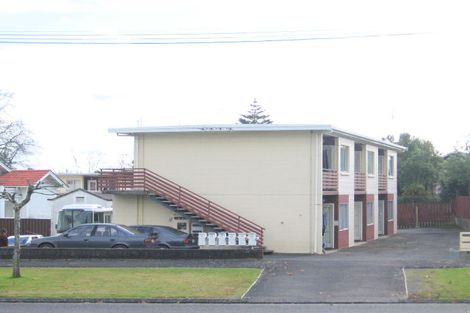 Photo of property in 6/7 Albert Street, Hamilton East, Hamilton, 3216