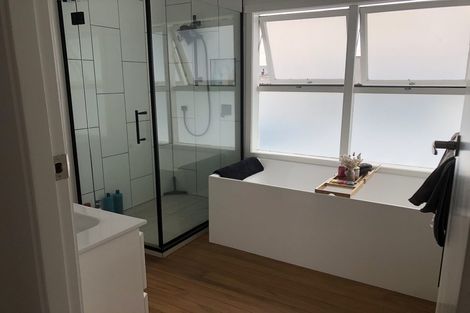 Photo of property in 1/3 Waller Avenue, Bucklands Beach, Auckland, 2012