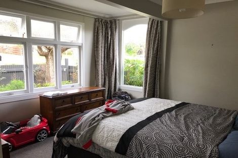 Photo of property in 28 Matenga Street, Waikanae, 5036