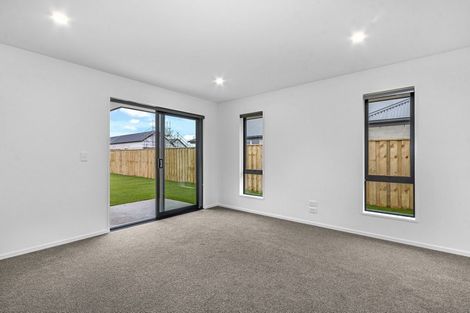 Photo of property in 37 Sanders Way, Rolleston, 7614
