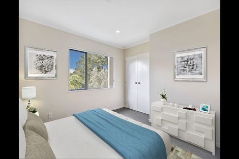 Photo of property in 25 Quincey Place, Massey, Auckland, 0614