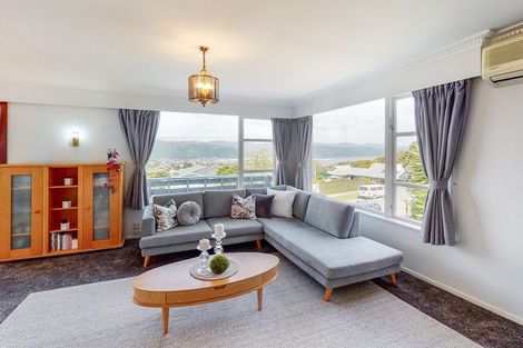 Photo of property in 68 Acacia Avenue, Maungaraki, Lower Hutt, 5010