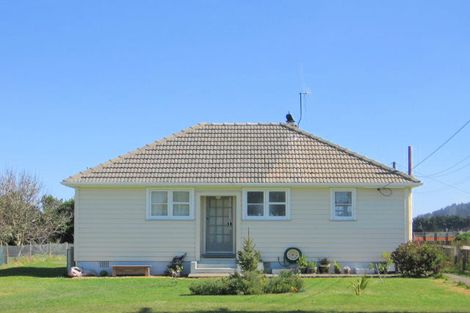 Photo of property in 9 Easton Street, Foxton, 4814