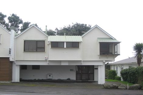 Photo of property in 409 Devon Street East, Strandon, New Plymouth, 4312